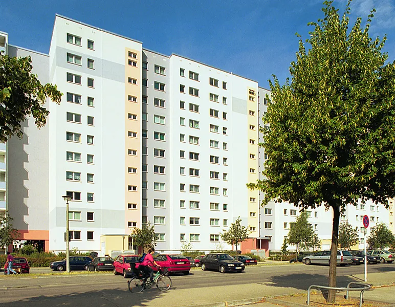 Hell geschnittene 3 Zimmerwohnung für eine Familie — photo 1